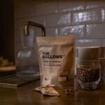 The Mallows Flowpacks-Økologiske-skumfiduser- Coffee Caramel stor med hvid chokolade, karamel kaffe/mocca i fra Emma Bülow