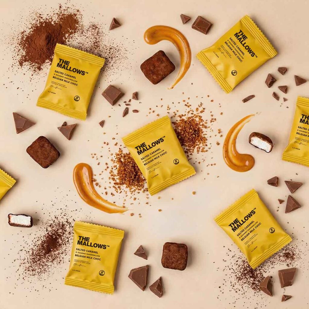 The Mallows skumfiduser Salted Caramel og maldonsalt stor med mælkechokolade, karamel og salt enkeltpakket belgisk chokolade firmaslik flowpacks marshmallows Emma Bülow dansk slik for voksne